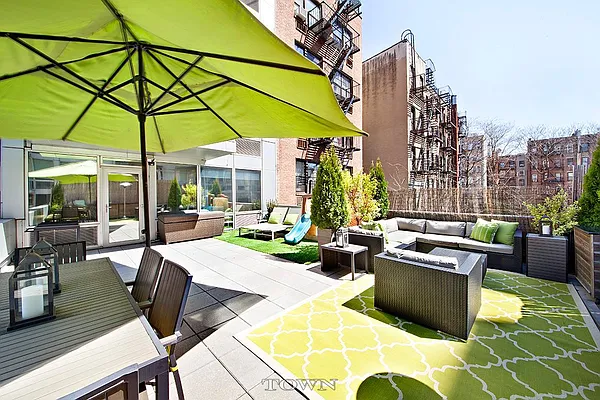 Sold by Town Residential | media 1