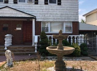 253-52 147th St, Rosedale, NY 11422