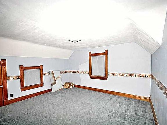 4th image of 2433 Greenville Nashville Rd