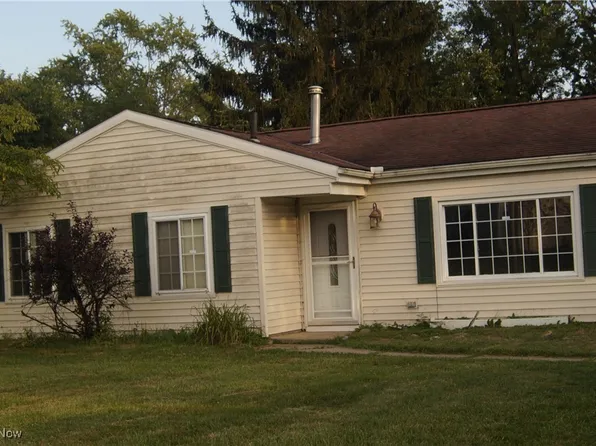 1296 Frost Rd, Streetsboro, OH 44241