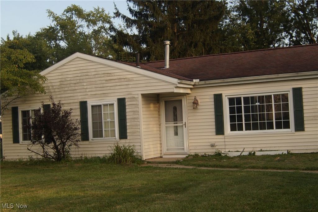 Real estate listing image