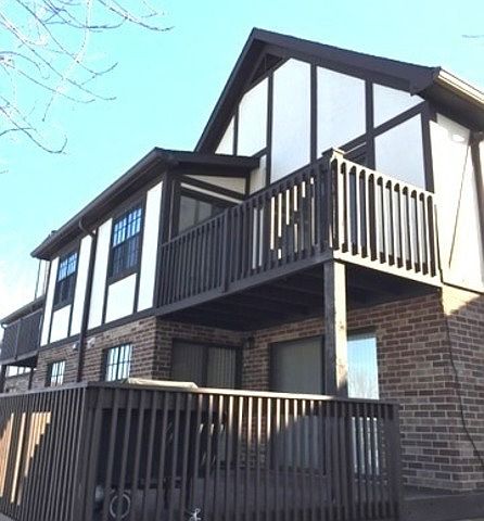 2nd image of 16 Willow Bridge Way Unit D