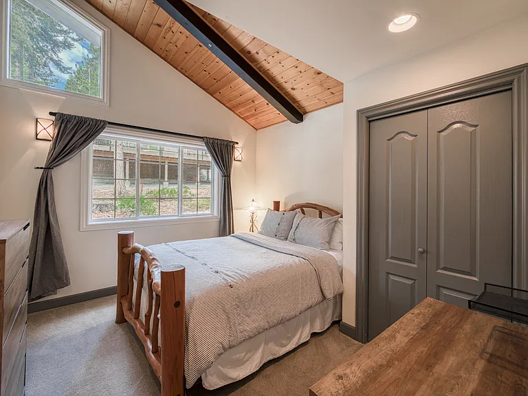 4511 Muletail Dr — Photo 17