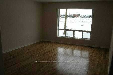 3rd image of 10 Snowshoe Ln
