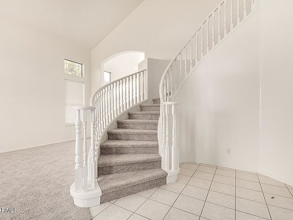 3rd image of 6442 W Victoria Ln