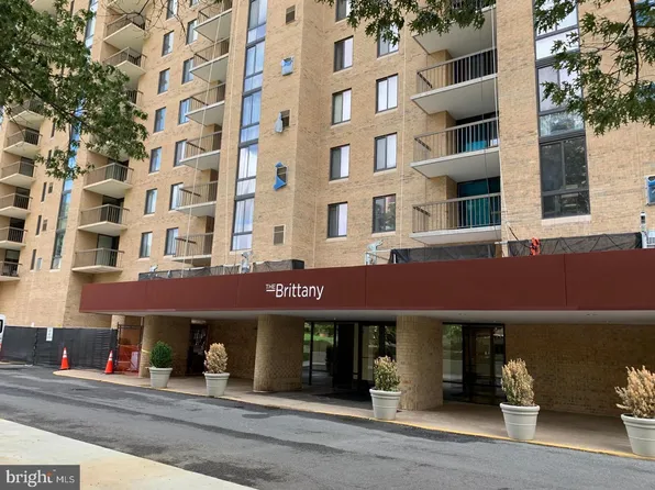 4500 S Four Mile Run Dr APT 531, Arlington, VA 22204