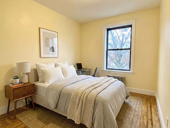 2nd image of 17 Highgate St APT 7