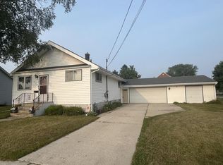 1105 Lowell St, Two Rivers, WI 54241