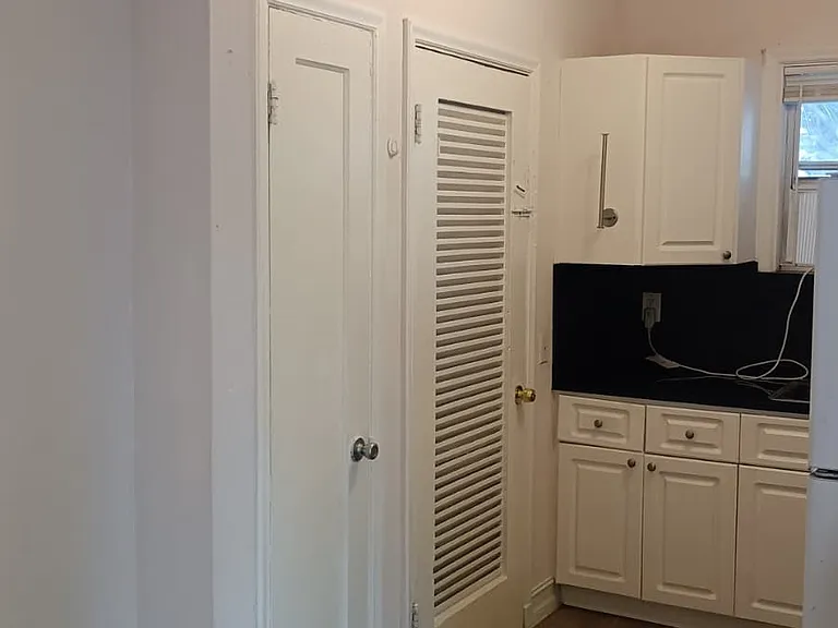 7120 Indian Creek Dr #C — Photo 17