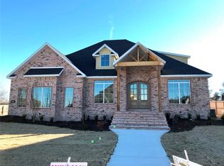 2709 21st St, Rogers, AR 72758