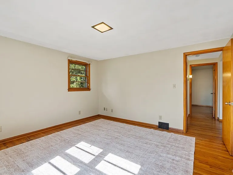 107 Overlook Dr — Photo 16