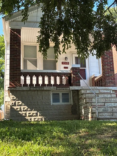 5319 Magnolia Ave — Photo 2