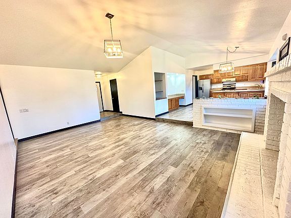 5th image of 3509 Northview Dr