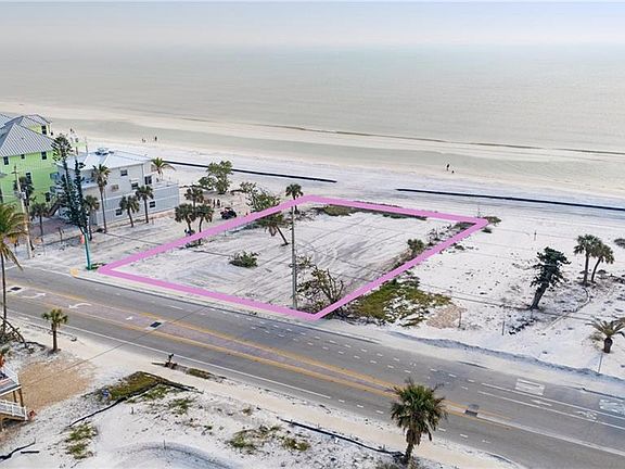 4th image of 4050 Estero BLVD