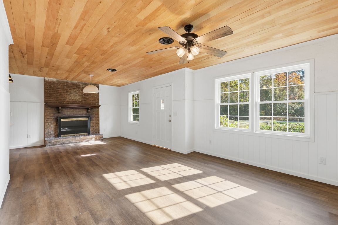 next background image