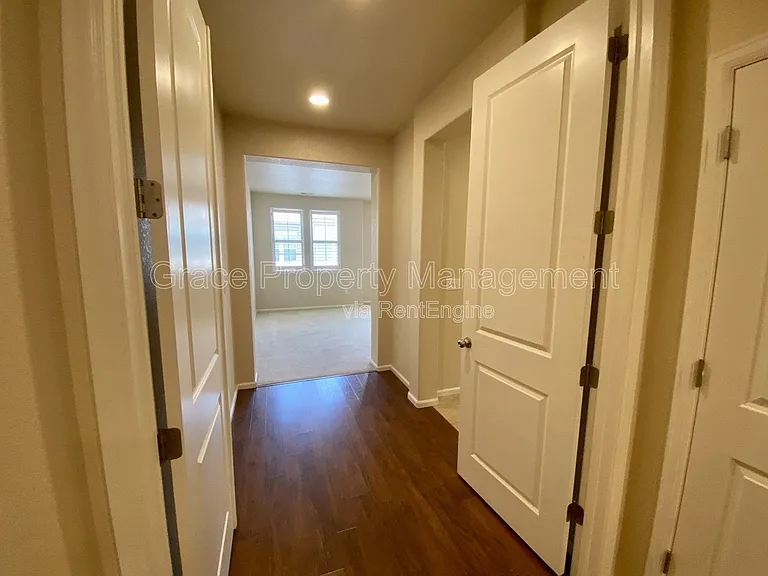 8934 E Otero Pl — Photo 9