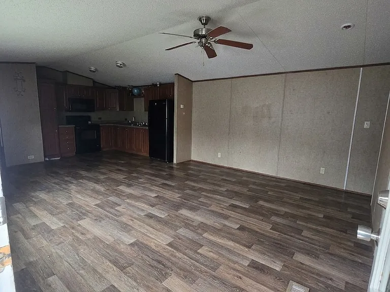 Woodward Estates MHC - Rent to Own — Photo 33