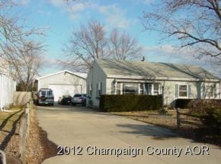 208 S Main St, Seymour, IL 61875