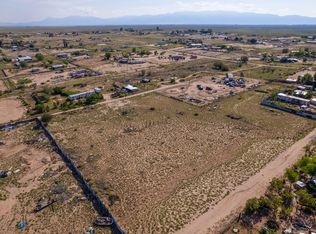 7 Ardath Ln, Los Lunas, NM 87002