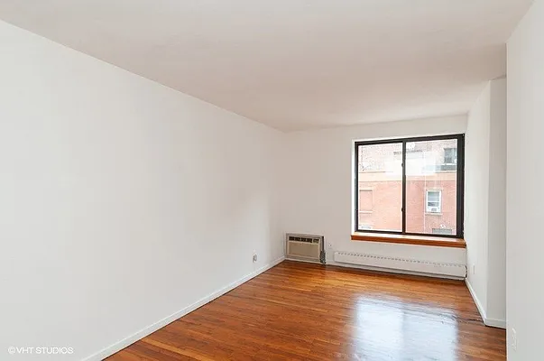 Rented by Curtin Realty Group | media 9