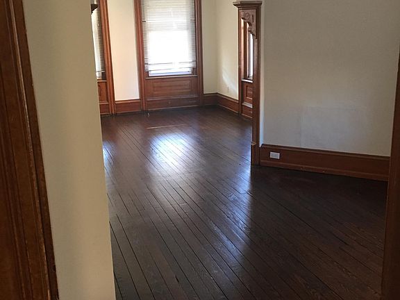 3rd image of 113 Brandywine Ave