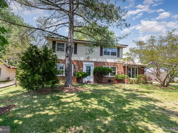 903 N Sterling Blvd, Sterling, VA 20164