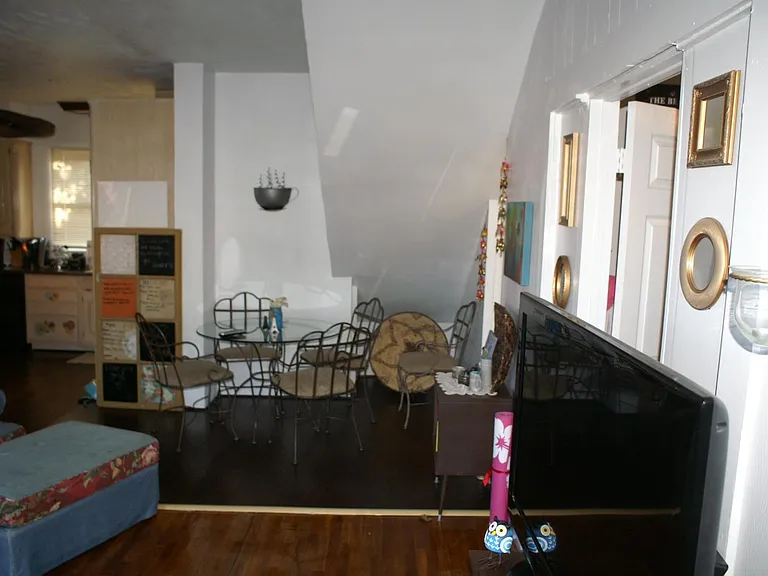 1023 W Hickory St #A — Photo 11