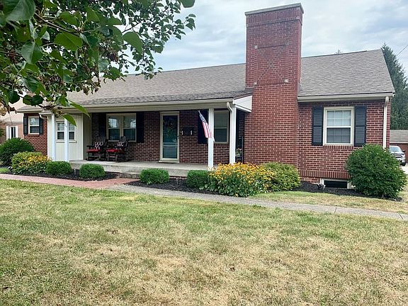 2nd image of 704 Highland Ave