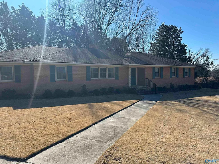 102 Jones Valley Dr SE — Photo 18