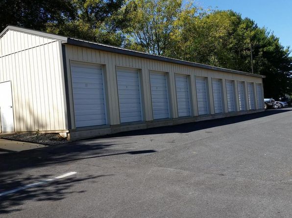 334 N Main St #6, Bernville, PA 19506