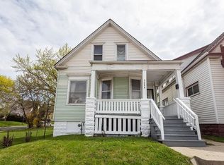 3288 N 27th St, Milwaukee, WI 53216
