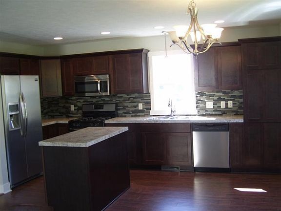 3rd image of 1341 Highland Hill Dr