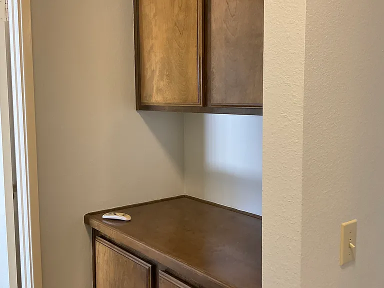 723 Sutton Hill Pl — Photo 26
