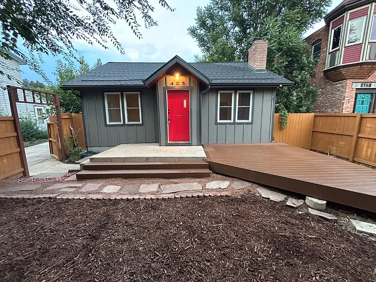 405 Pearl St — Photo 1