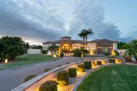 photo property thumbnail