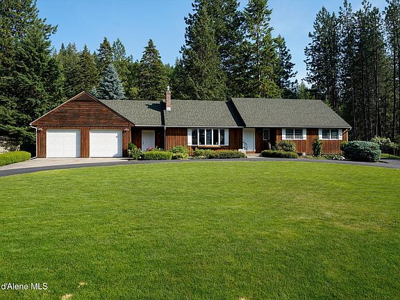 3rd image of 6556 Tannenbaum Cir