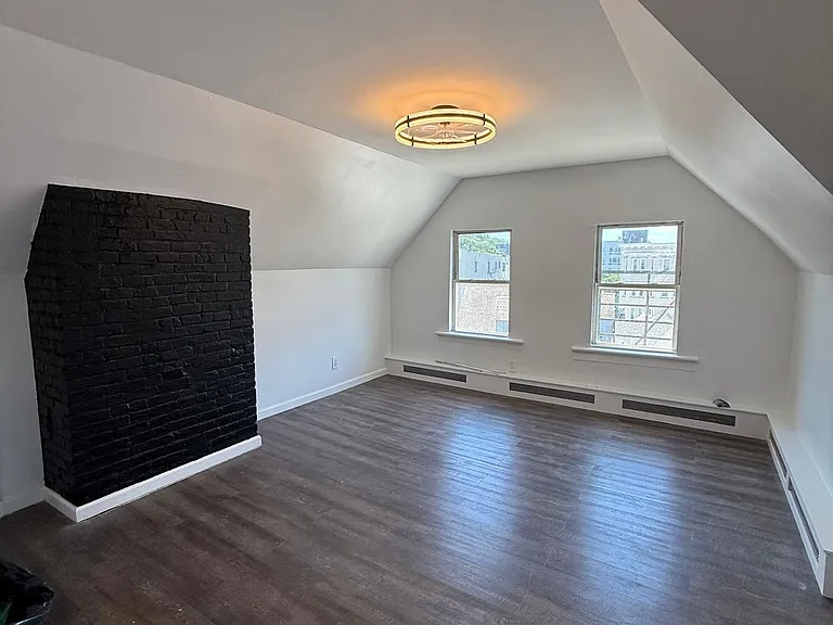 12 Cedar Pl #3 — Photo 8