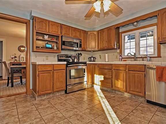 5th image of 25 City View Ave