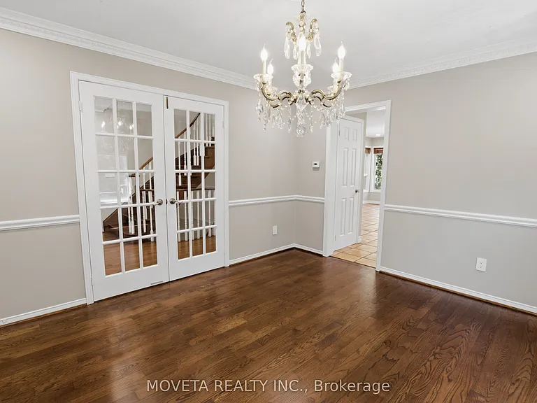 30 Briardale Pl — Photo 32