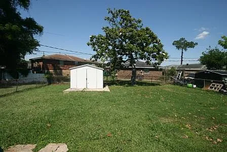 2505 Rose Dr — Photo 12