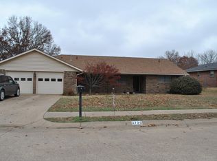 4720 Clearview Dr, Bartlesville, OK 74006