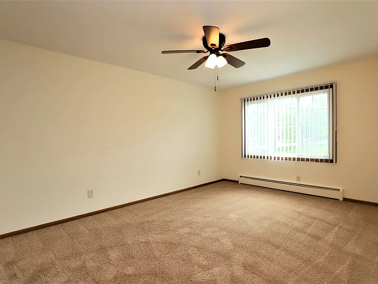 4000 Hazelton Rd — Photo 15