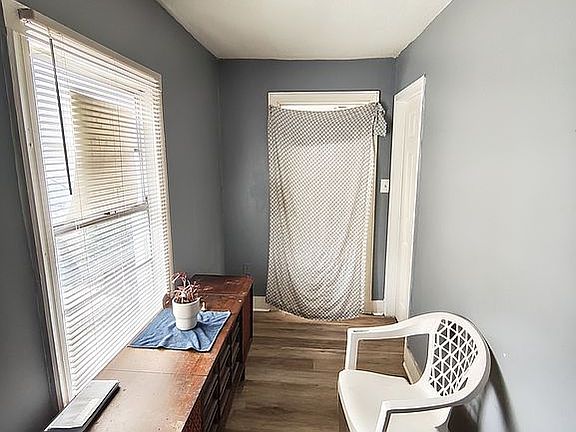 2nd image of 66 W Peebles Rd