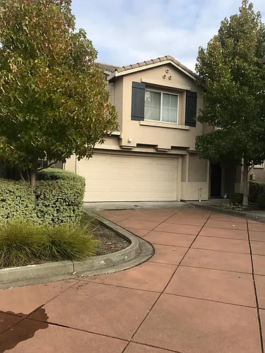 1202 Cosmos Ct Photo 1