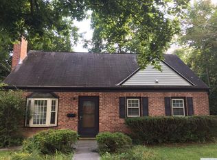 84 Grandview Ave, Catskill, NY 12414