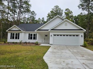 90 Northeast Drive NW, Calabash, NC 28467