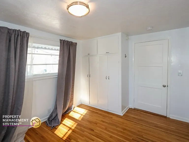 333 E Roosevelt Ave — Photo 10