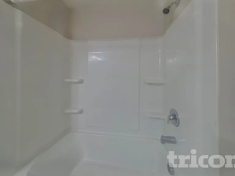 1008 Eldon Ln — Photo 13