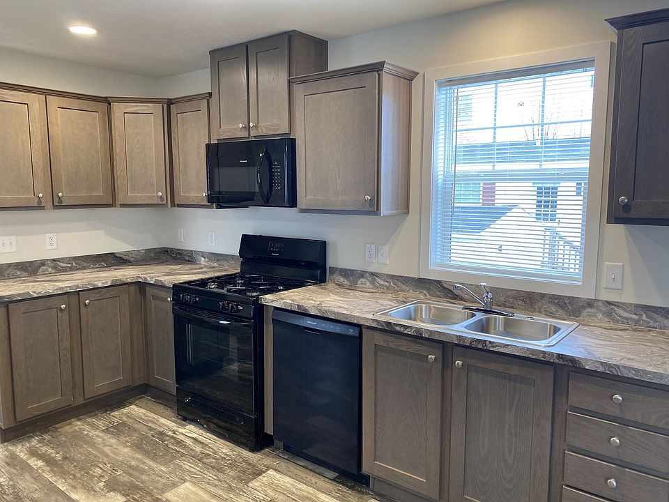 2nd image of 4250 N State Rd #161