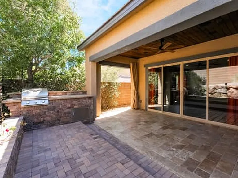 333 Mandarin Hill Ln — Photo 32